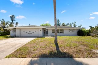 3052 WEBBER STREET, Sarasota, FL 34239
