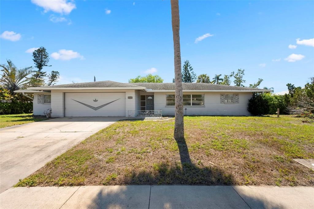 3052 WEBBER STREET, Sarasota, FL 34239