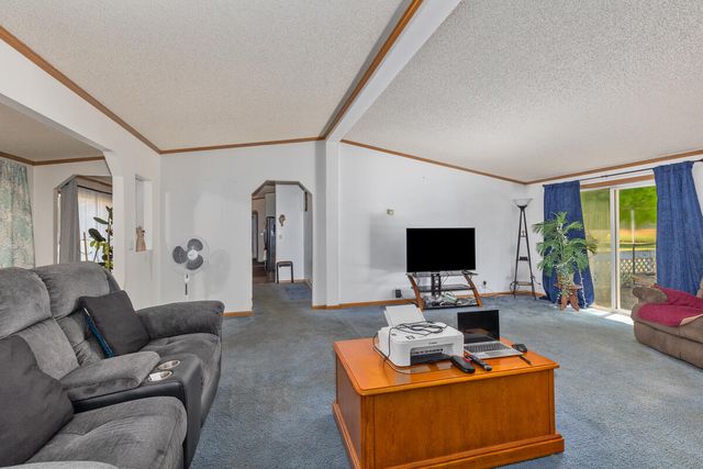 3839 Belding Road, Belding, MI 48809