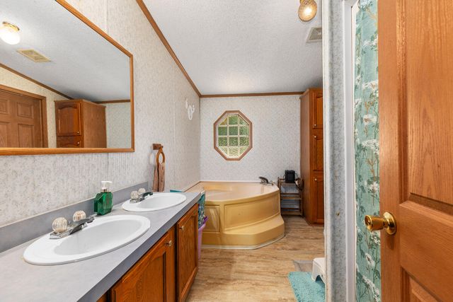 3839 Belding Road, Belding, MI 48809