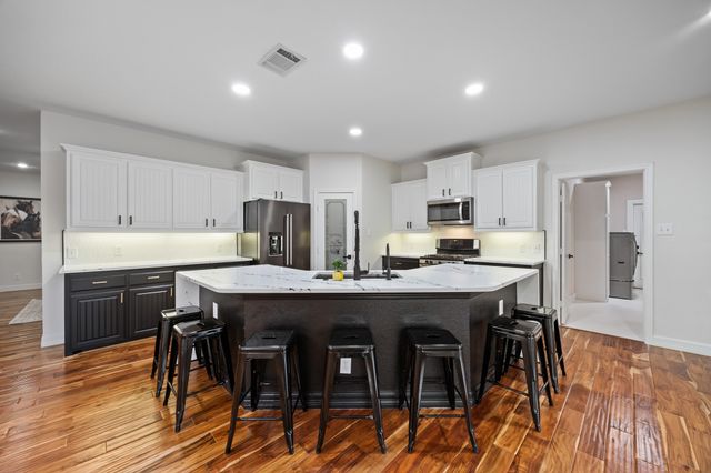 6880 County Road 4042, Kemp, TX 75143