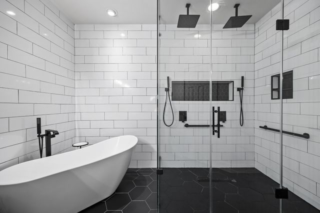 6880 County Road 4042, Kemp, TX 75143