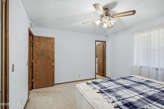 2631 Matthews Drive, Joplin, MO 64801