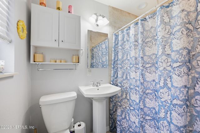 4819 DAUGHTRY Boulevard E, Jacksonville, FL 32210