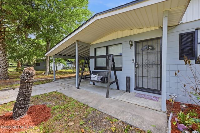 4819 DAUGHTRY Boulevard E, Jacksonville, FL 32210