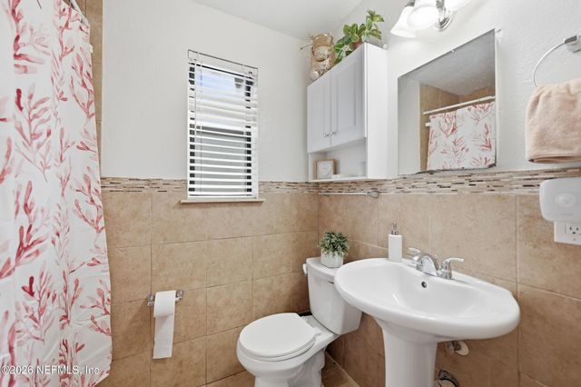 4819 DAUGHTRY Boulevard E, Jacksonville, FL 32210