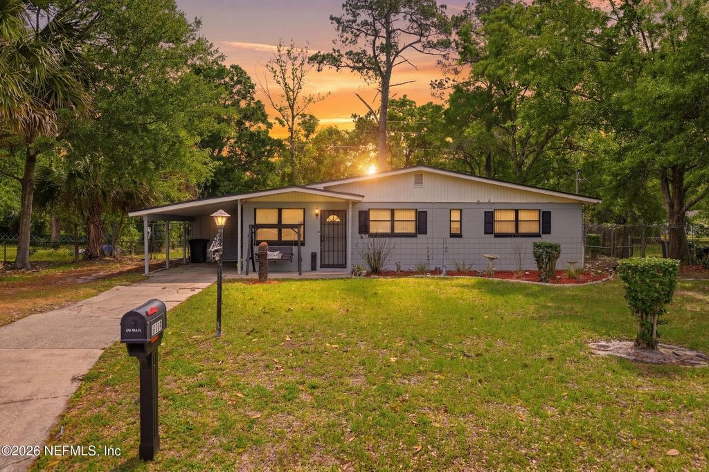 4819 DAUGHTRY Boulevard E, Jacksonville, FL 32210