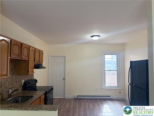 806 9th Street, Allentown City, PA 18102