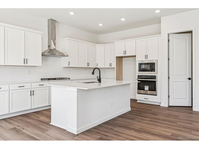 2590 Bitterroot Pl, Highlands Ranch, CO 80129