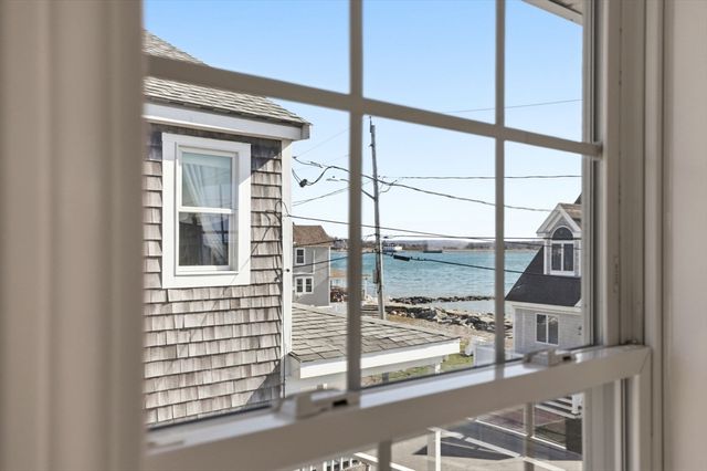 53 Lighthouse Rd, Scituate, MA 02066
