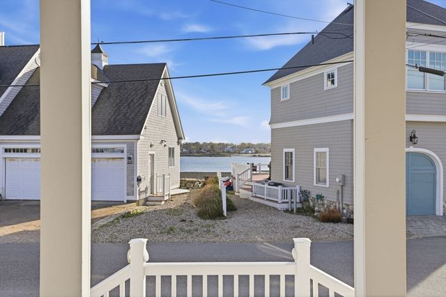 53 Lighthouse Rd, Scituate, MA 02066