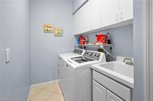 8722 Brittania DR, Fort Myers, FL 33912