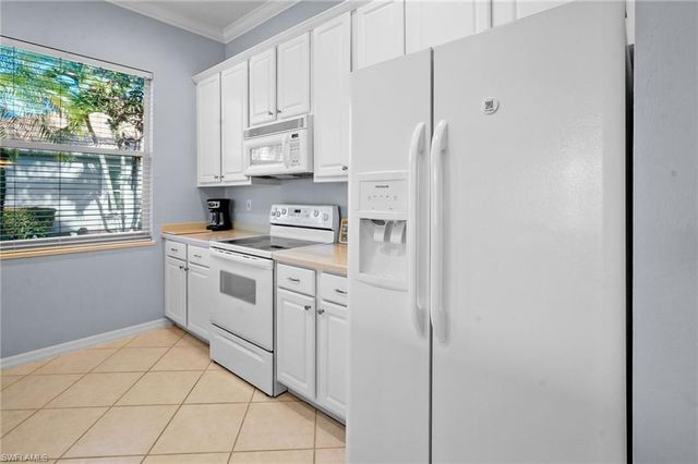 8722 Brittania DR, Fort Myers, FL 33912