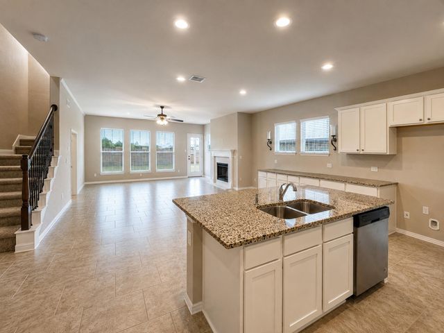 13821 Rock Island Trail, Conroe, TX 77384