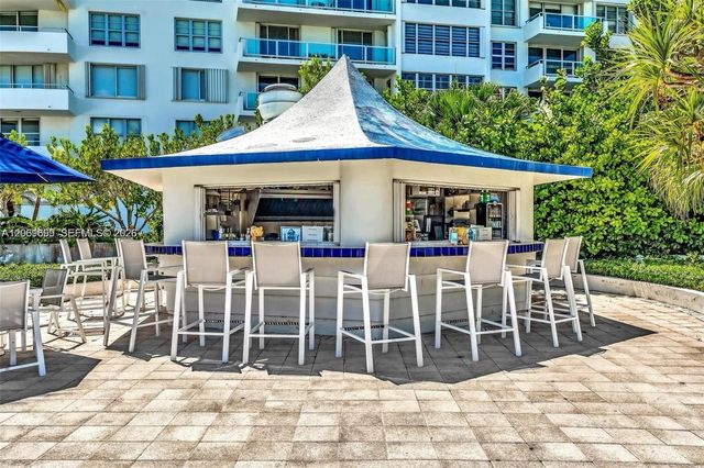 5161 Collins Avenue 1017, Miami Beach, FL 33140