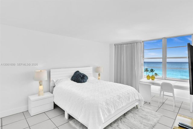 5161 Collins Avenue 1017, Miami Beach, FL 33140
