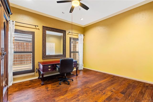 5406 Hulen Dr, Corpus Christi, TX 78413