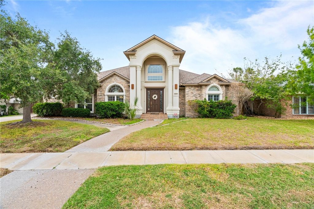 5406 Hulen Dr, Corpus Christi, TX 78413