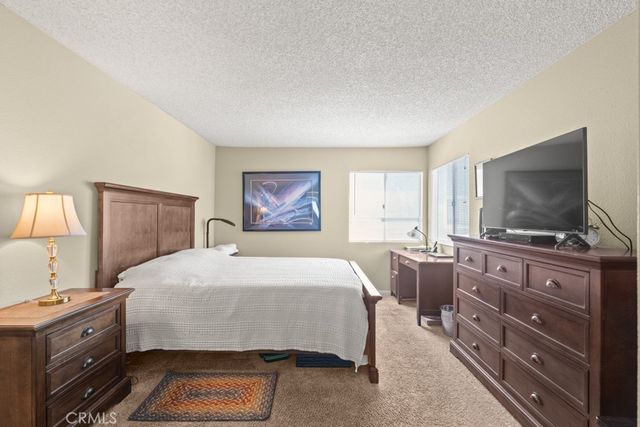 26974 Flo Ln 303, Canyon Country, CA 91351