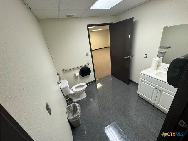1010 S Wall Street, Belton, TX 76513