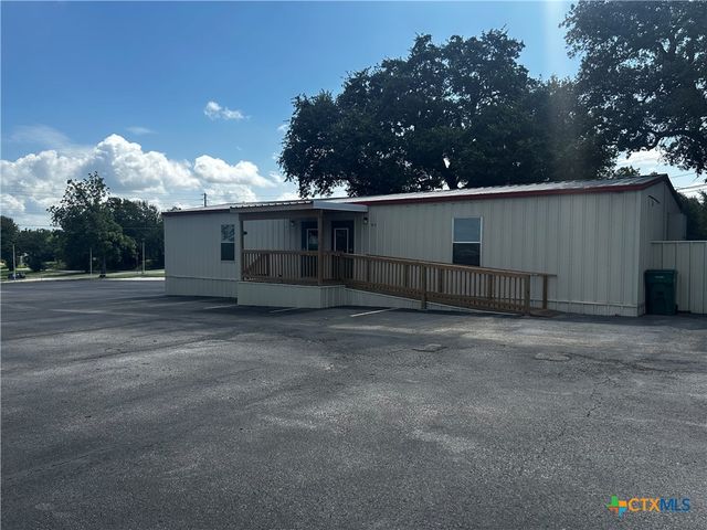 1010 S Wall Street, Belton, TX 76513