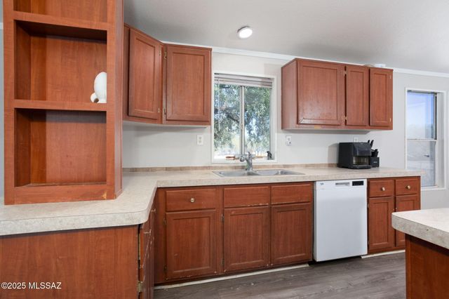 11873 W Ina Road, Tucson, AZ 85743