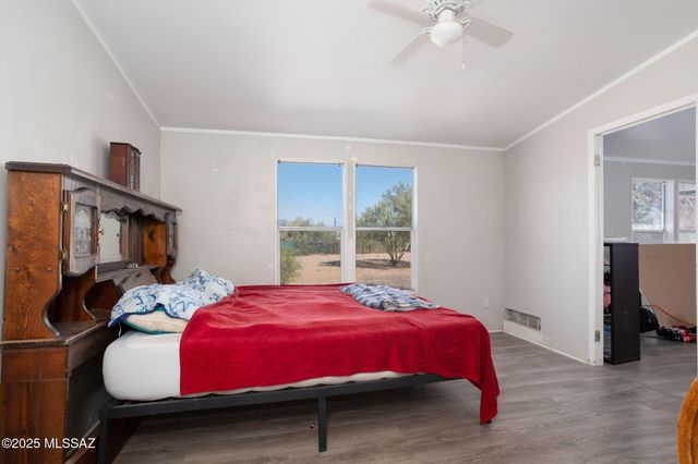 11873 W Ina Road, Tucson, AZ 85743