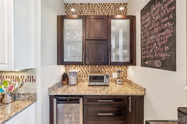 4245 McPherson Avenue, St Louis, MO 63108