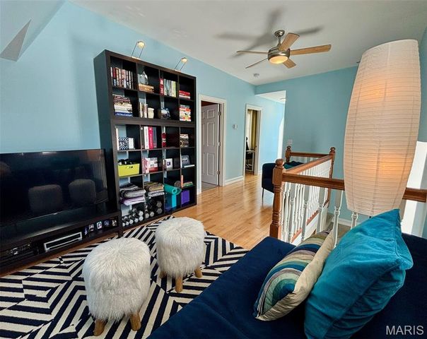 4245 McPherson Avenue, St Louis, MO 63108
