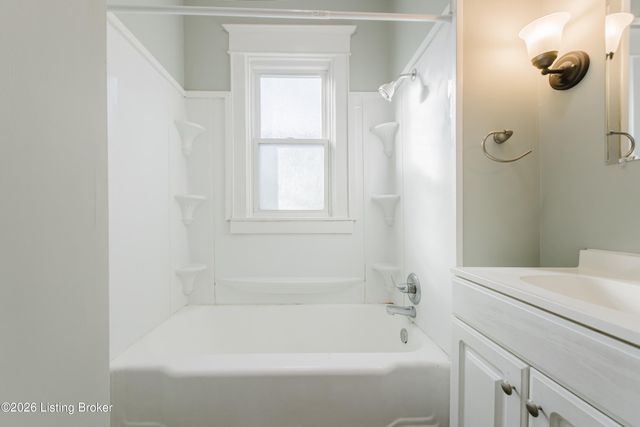 709 M St, Louisville, KY 40208