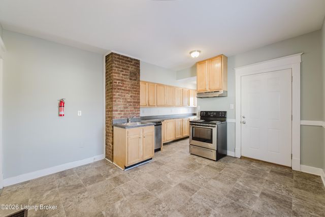 709 M St, Louisville, KY 40208