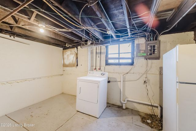 709 M St, Louisville, KY 40208