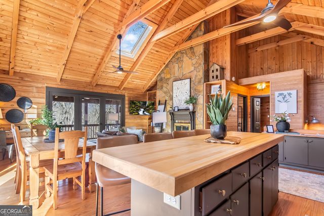 346 Rusty Lady Lane, Ellijay, GA 30536