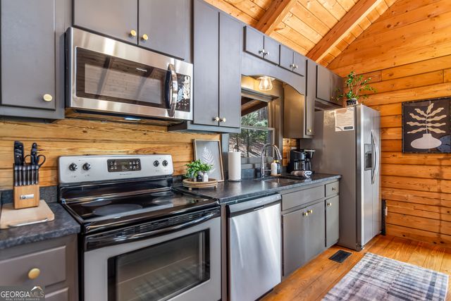 346 Rusty Lady Lane, Ellijay, GA 30536