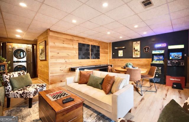 346 Rusty Lady Lane, Ellijay, GA 30536