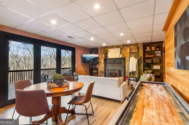 346 Rusty Lady Lane, Ellijay, GA 30536