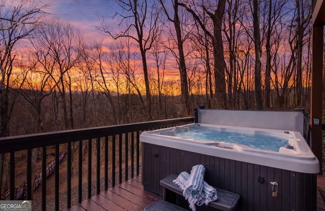 346 Rusty Lady Lane, Ellijay, GA 30536