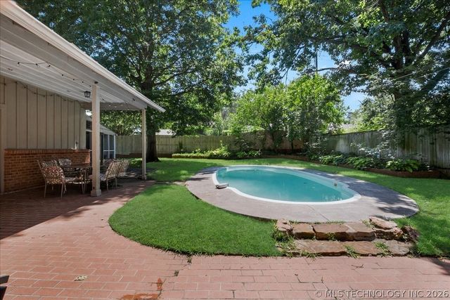 5201 S Sandusky Avenue, Tulsa, OK 74137