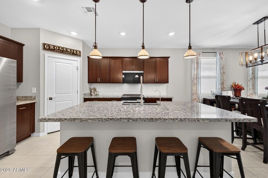 351 S ALEGRIA Lane, Casa Grande, AZ 85194 — photo 5