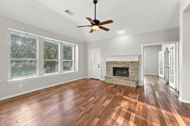 3520 Welsh Court, Fort Worth, TX 76244