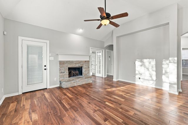 3520 Welsh Court, Fort Worth, TX 76244