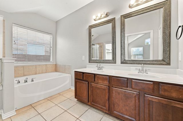 3520 Welsh Court, Fort Worth, TX 76244