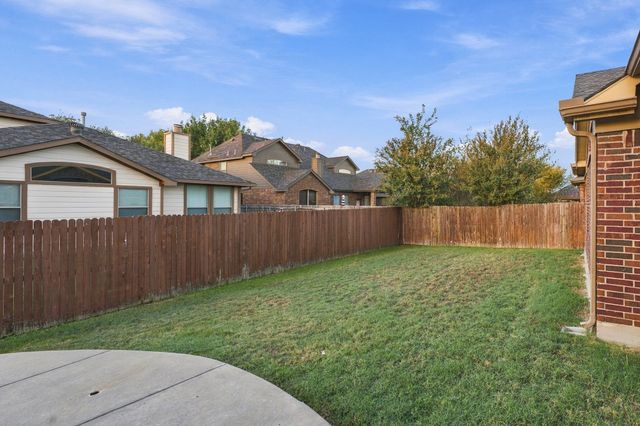 3520 Welsh Court, Fort Worth, TX 76244