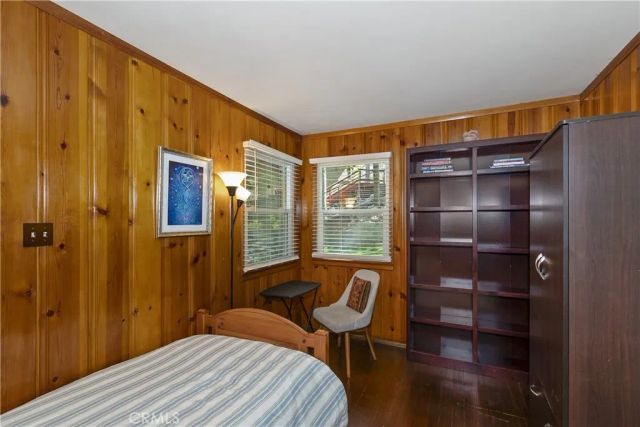 238 Bluebell, Lake Arrowhead, CA 92352