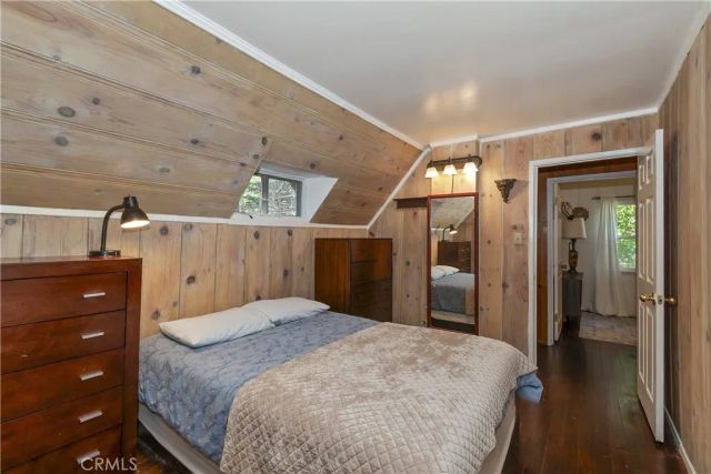 238 Bluebell, Lake Arrowhead, CA 92352