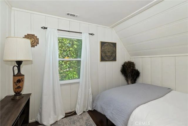 238 Bluebell, Lake Arrowhead, CA 92352