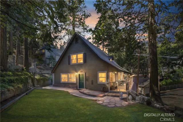 238 Bluebell, Lake Arrowhead, CA 92352