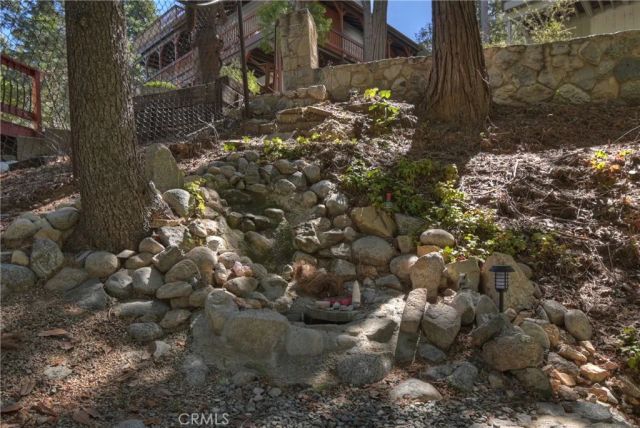 238 Bluebell, Lake Arrowhead, CA 92352