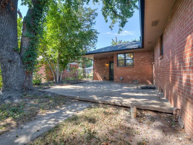 1320 Avondale Drive, Norman, OK 73069