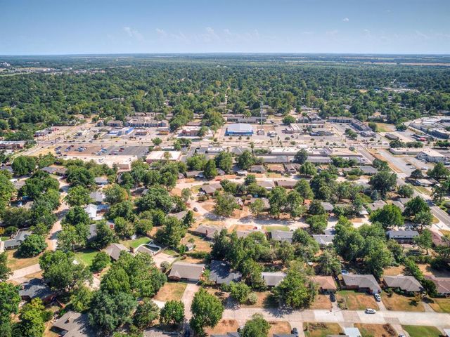 1320 Avondale Drive, Norman, OK 73069
